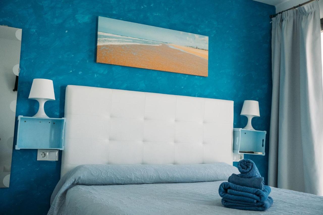 Hostal Brisas De Conil Коніль-де-ла-Фронтера Екстер'єр фото