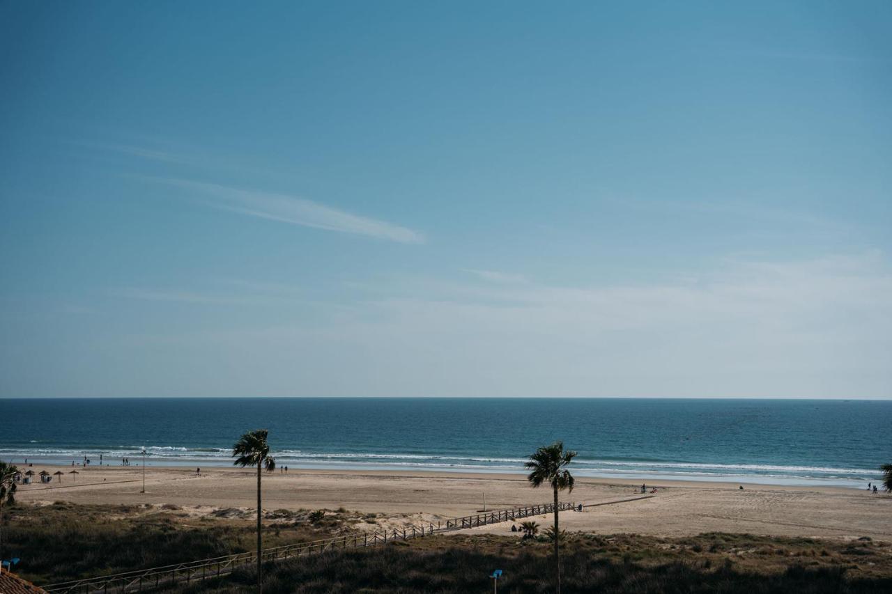 Hostal Brisas De Conil Коніль-де-ла-Фронтера Екстер'єр фото