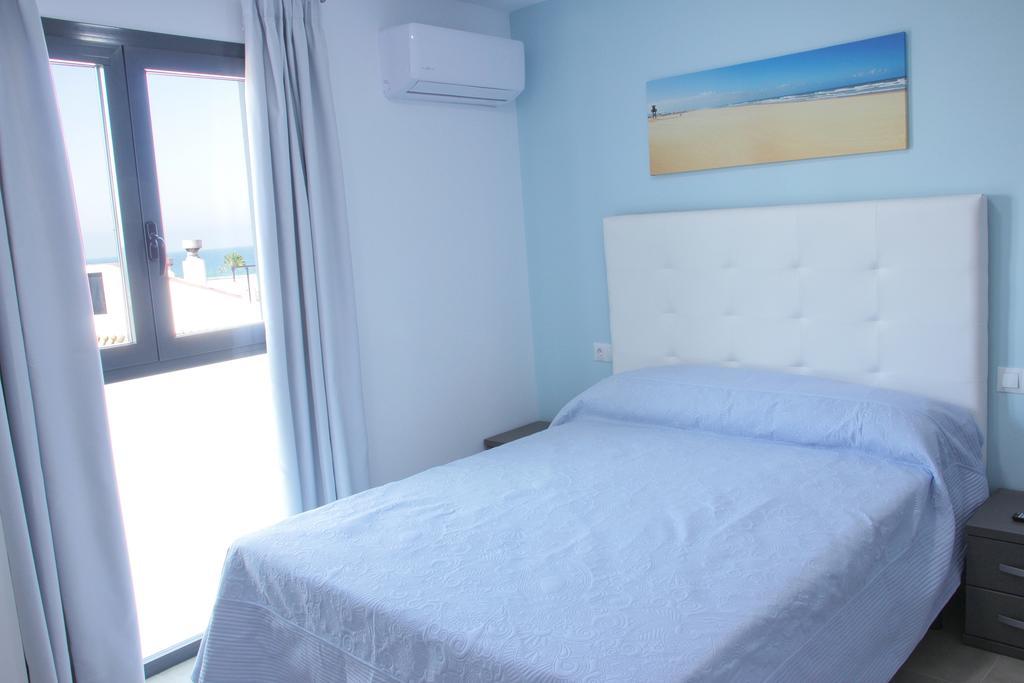 Hostal Brisas De Conil Коніль-де-ла-Фронтера Екстер'єр фото